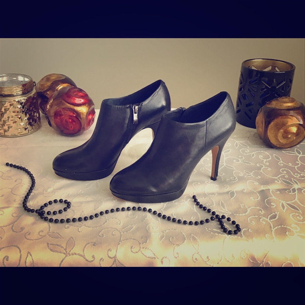 Beautiful Vince Camuto boots